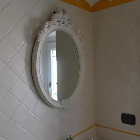 Casa Mariannina فندق مبيت وإفطار 3*