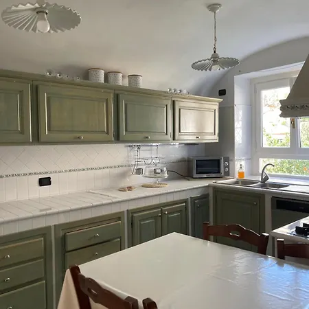 Casa Mariannina 3*