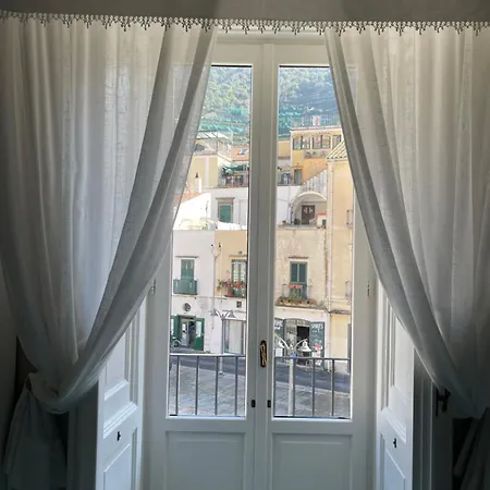 Casa Mariannina فندق مبيت وإفطار 3*