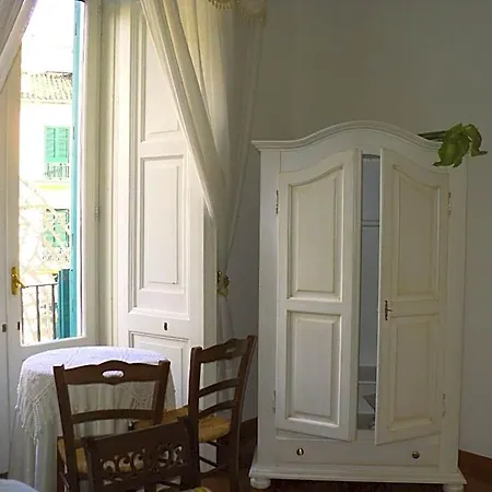 Casa Mariannina Oda ve Kahvaltı Maiori