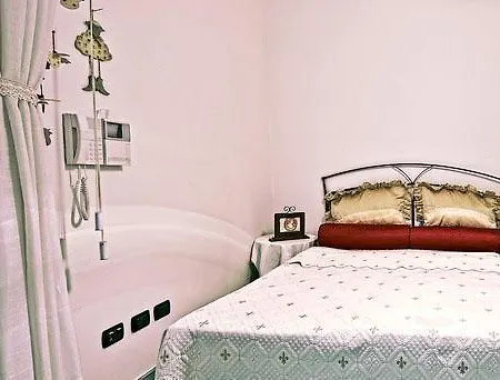 Casa Mariannina Bed & Breakfast 3*