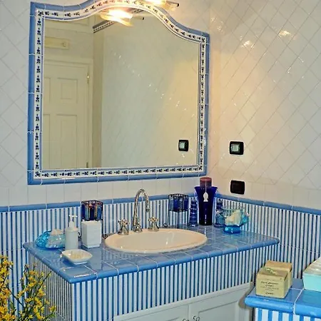 Casa Mariannina 3* Майори